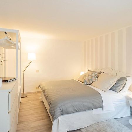 ***** Romantic Suite - Como Center Εξωτερικό φωτογραφία