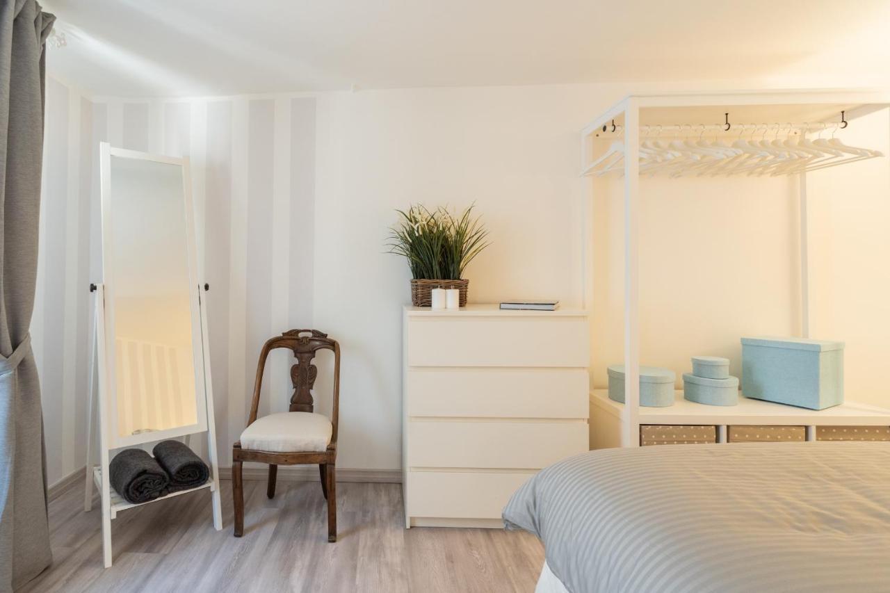 ***** Romantic Suite - Como Center Εξωτερικό φωτογραφία